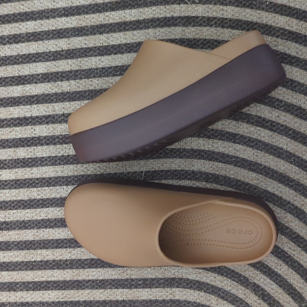 CROCS - platform clog New
